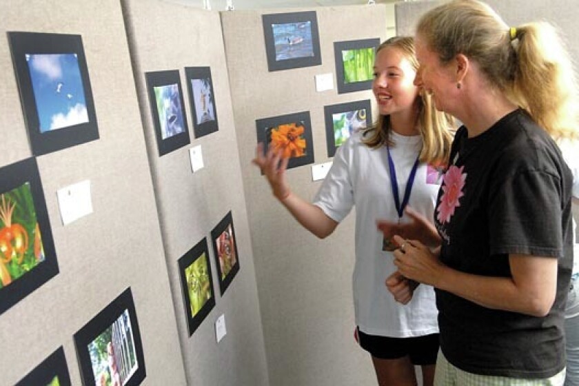 48047+201108070806-HSC-photo-camp.jpg