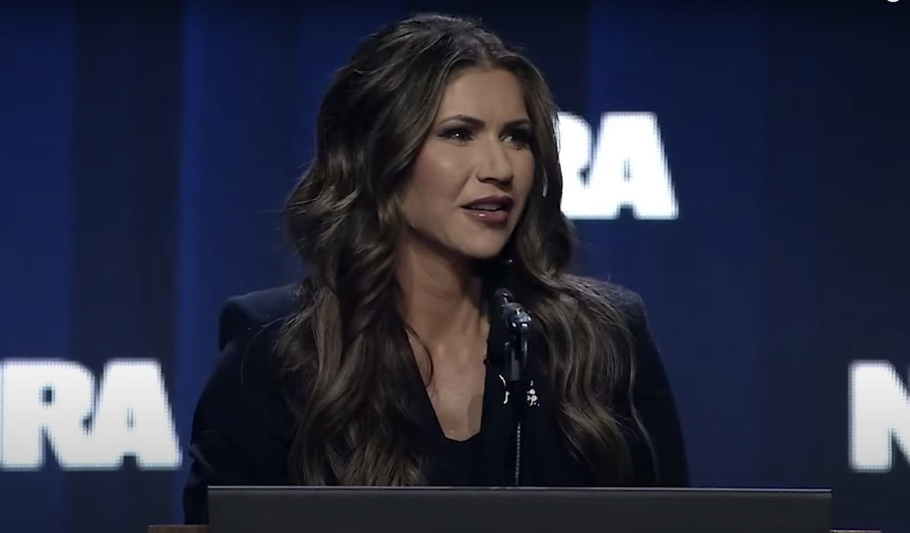 Gov. Kristi Noem signs firearm-related executive order during NRA ...