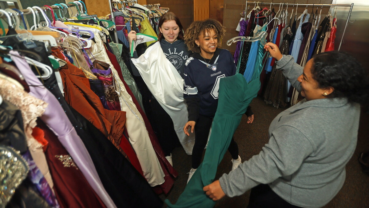 Need a prom dress and can't afford one? Sheyenne Prom Shop will offer free formal 'fits for area students - InForum | Fargo, Moorhead and West Fargo news, weather and sports Need a prom dress and can't afford one? Sheyenne Prom Shop will offer free formal 'fits for area students - InForum | Fargo, Moorhead and West Fargo news, weather and sports
