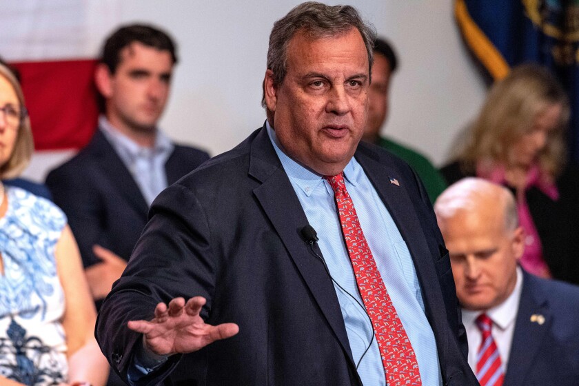 Robin Abcarian: Chris Christie won't win, but at least he's speaking ...