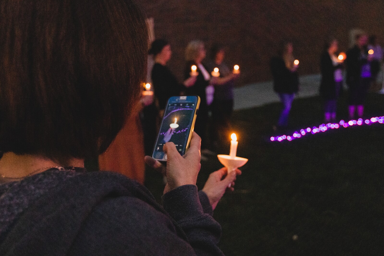 10-3-22CandleLightVigil-16.jpg