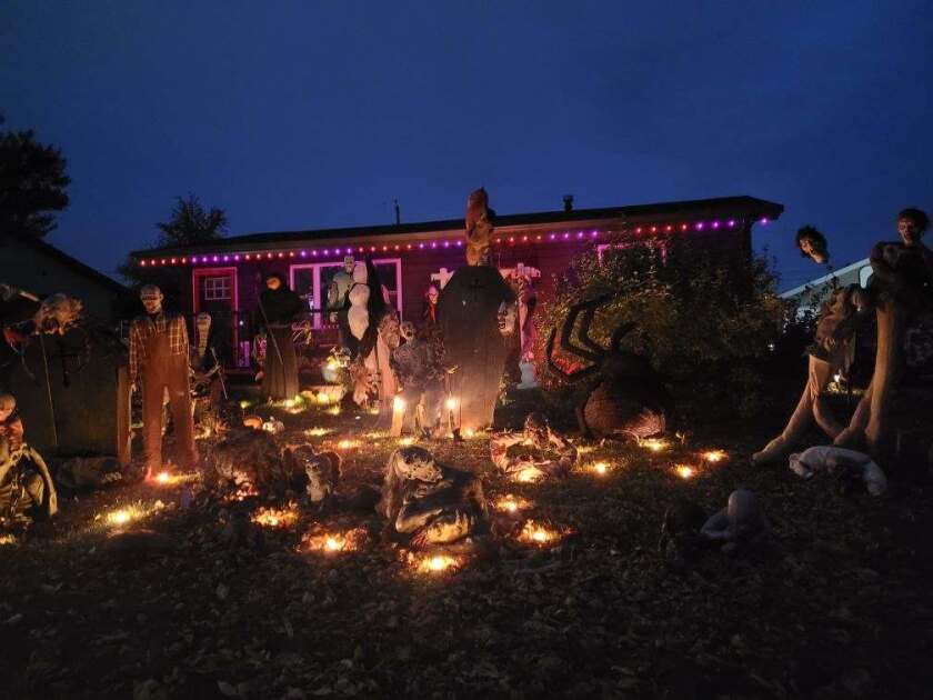 102222.b.ff.halloween.15.jpg