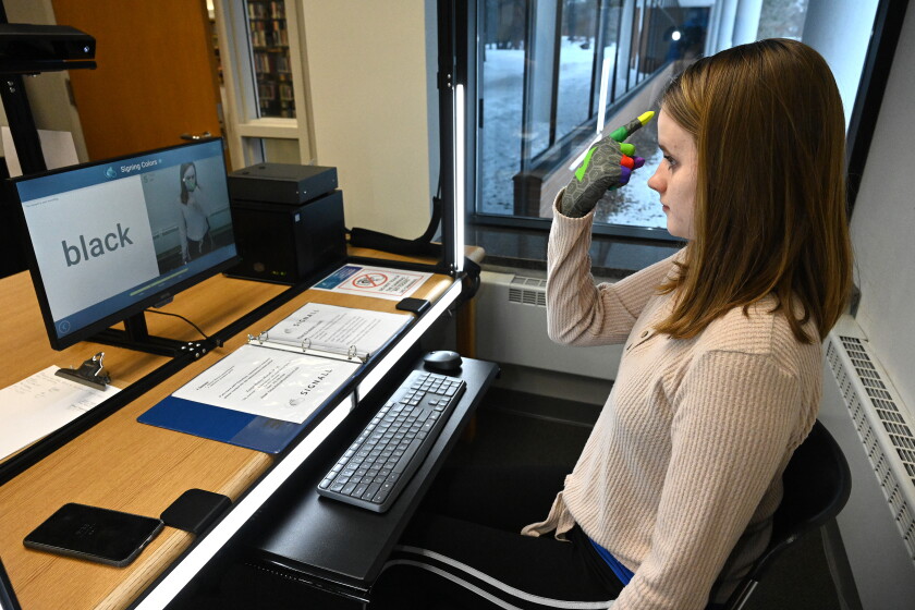Intelligence Asl New artificial intelligence helps teach Brainerd ASL students ...