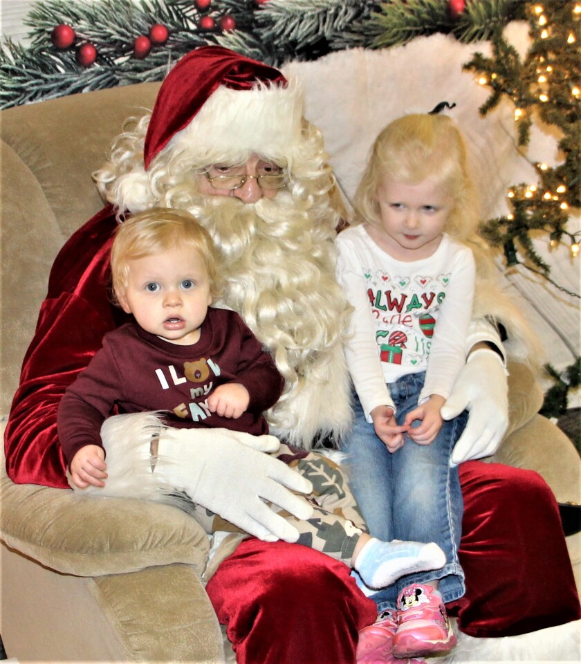 Detroit Lakes Mall Was Busy On Saturday With Santa Vendors And Kids detroit-lakes-mall-was-busy-on-saturday-with-santa-vendors-and-kids