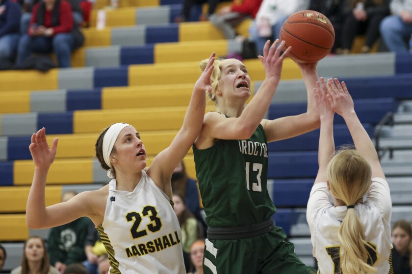 Proctor girls basketball defeats Marshall School in Section 7AA quarterfinals.