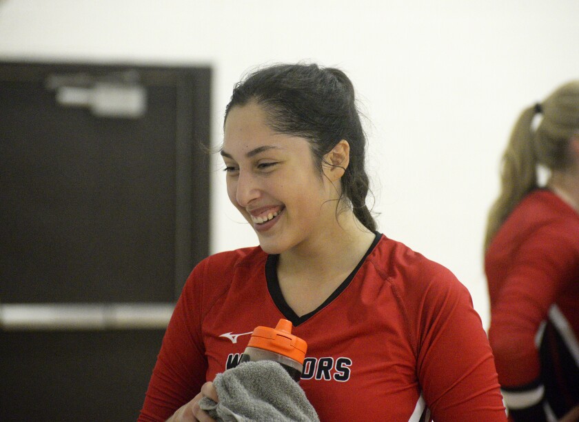 091422.S.WCT.WARRIORS.VOLLEYBALL.FLORES.jpg