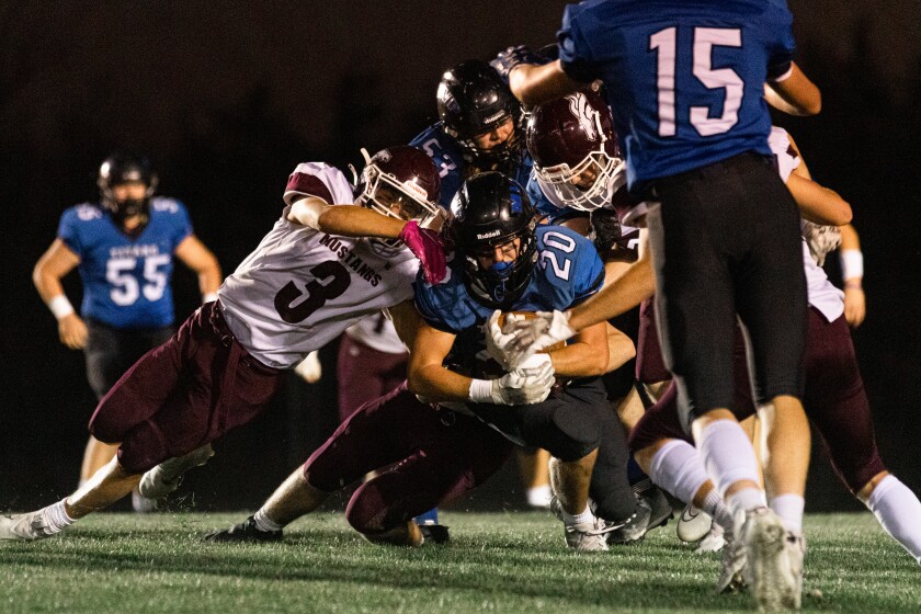 10-20-22PrepFootballTri-ValleyvsMPV-6.jpg