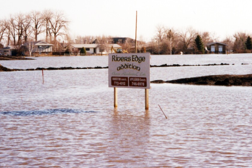 97Flood_Helgeson4.jpg