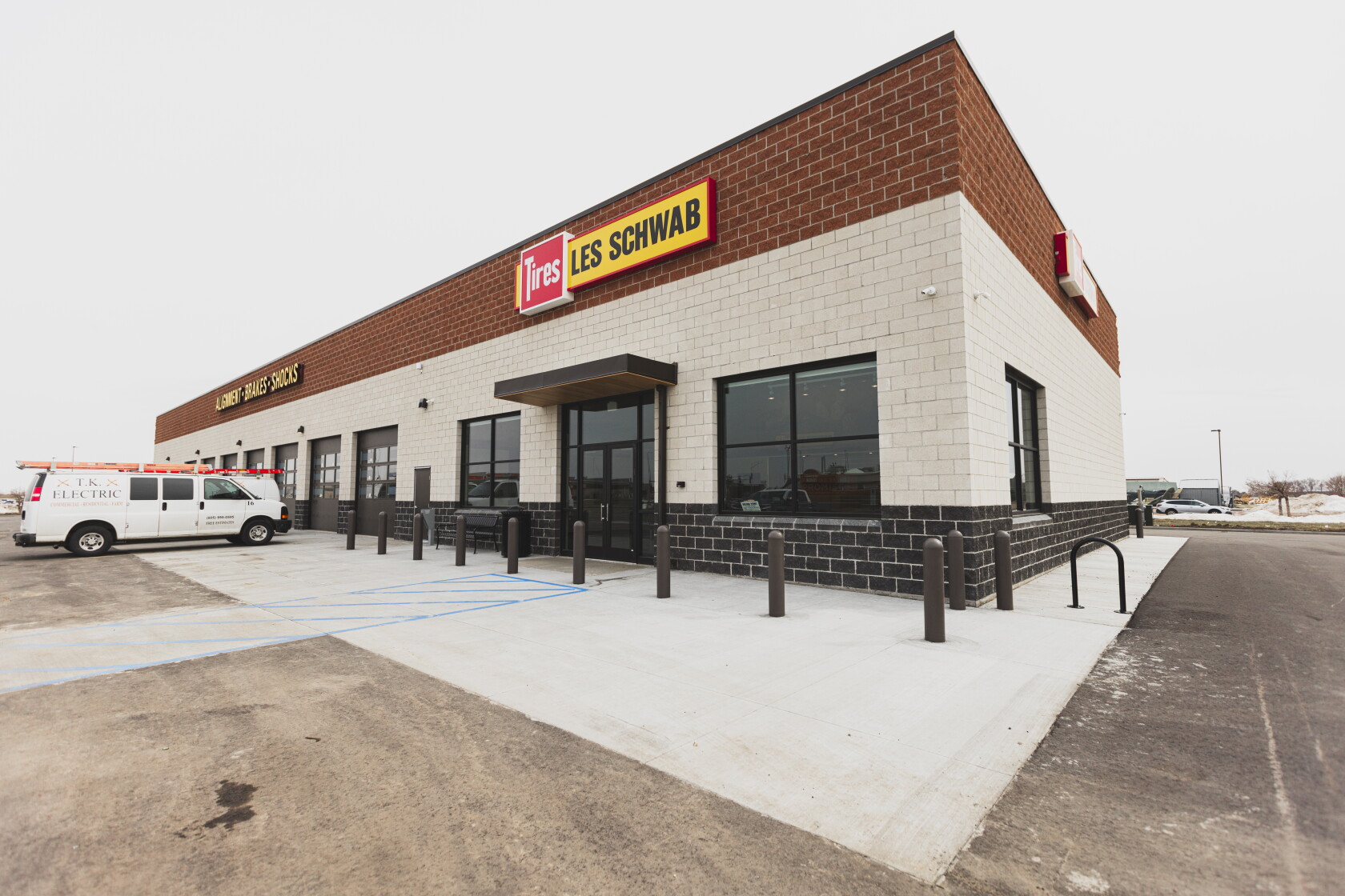 Less Swabs Tires Les Schwab Tires on track to open Mitchell store on May 8, signaling ...