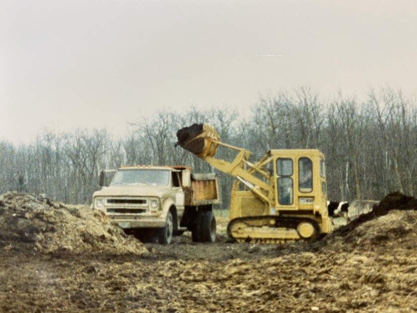 012721.PEJ.BizzTraditions.SchruppExcavating (2).jpg