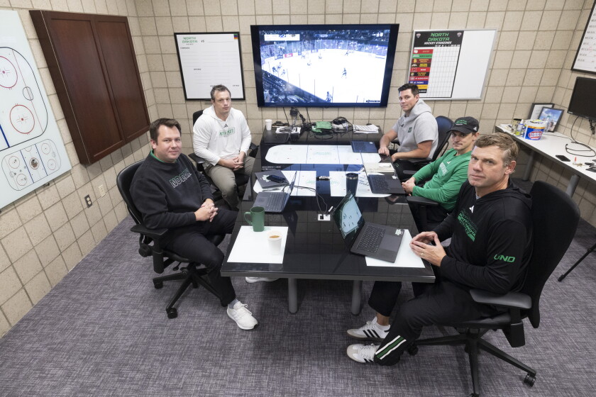 09xx26 UND War Room.jpg