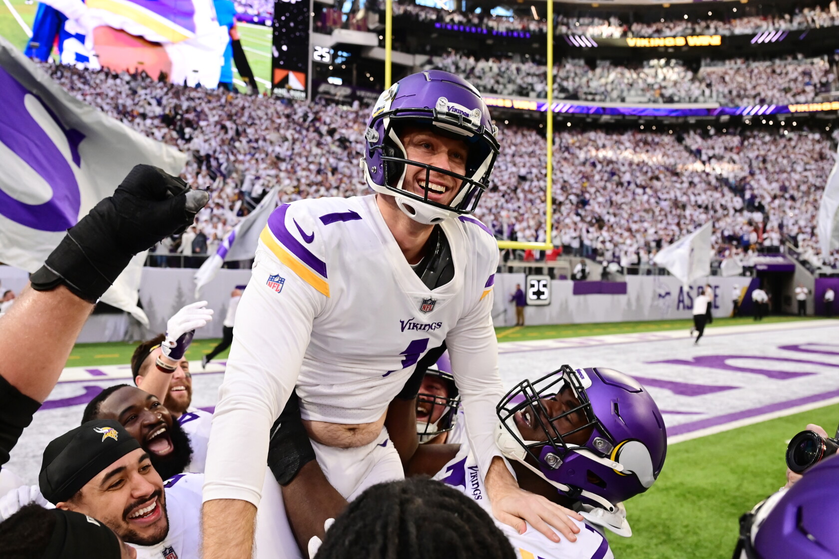 After a midseason lull, Vikings’ Greg Joseph ‘took the moment in’ with ...