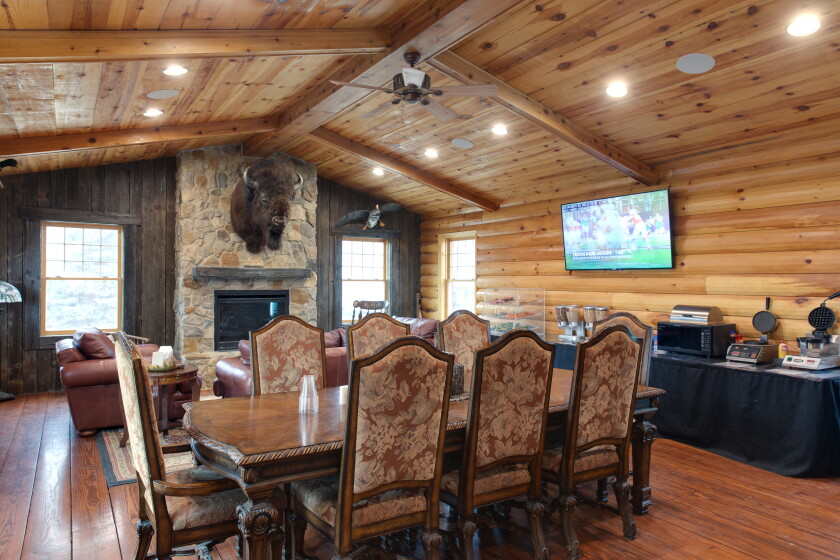 North Dakota's Black Leg Ranch boosts business with black Angus, bison ...