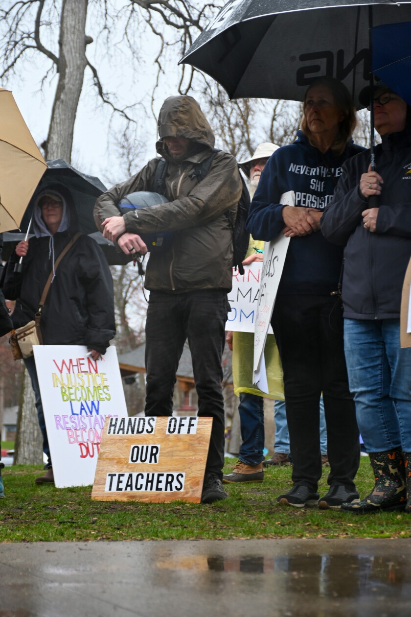 Working Class Rally Rally in Detroit Lakes calls for a fair economy for working families ...