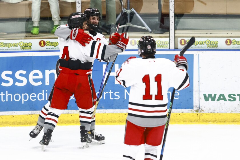 high school boys playing hockey