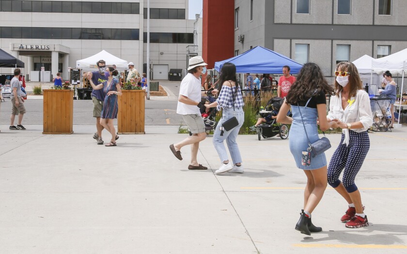 100820.N.FF.RedRiverMarket100.2.jpg