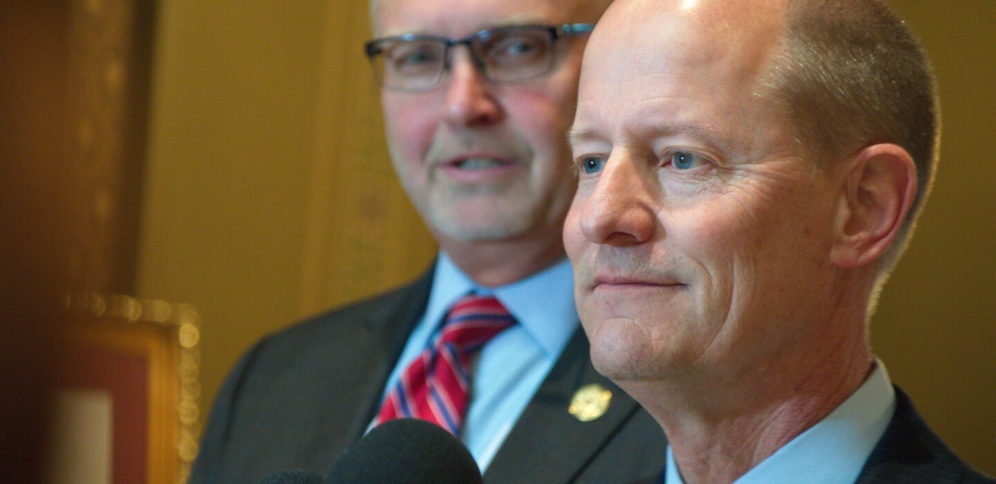 Minnesota bonding loses, tax bill faces veto