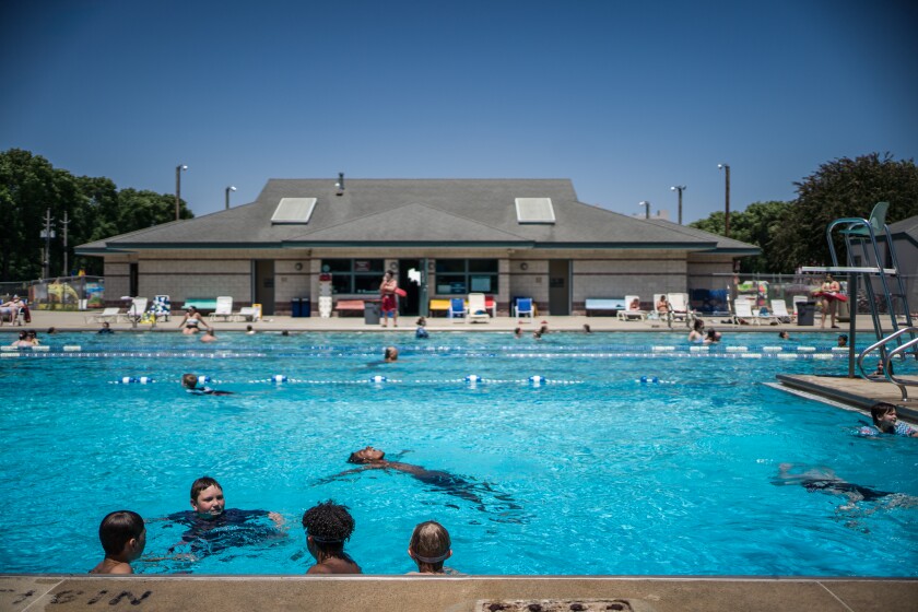 Soldiers Field Swimming Pool