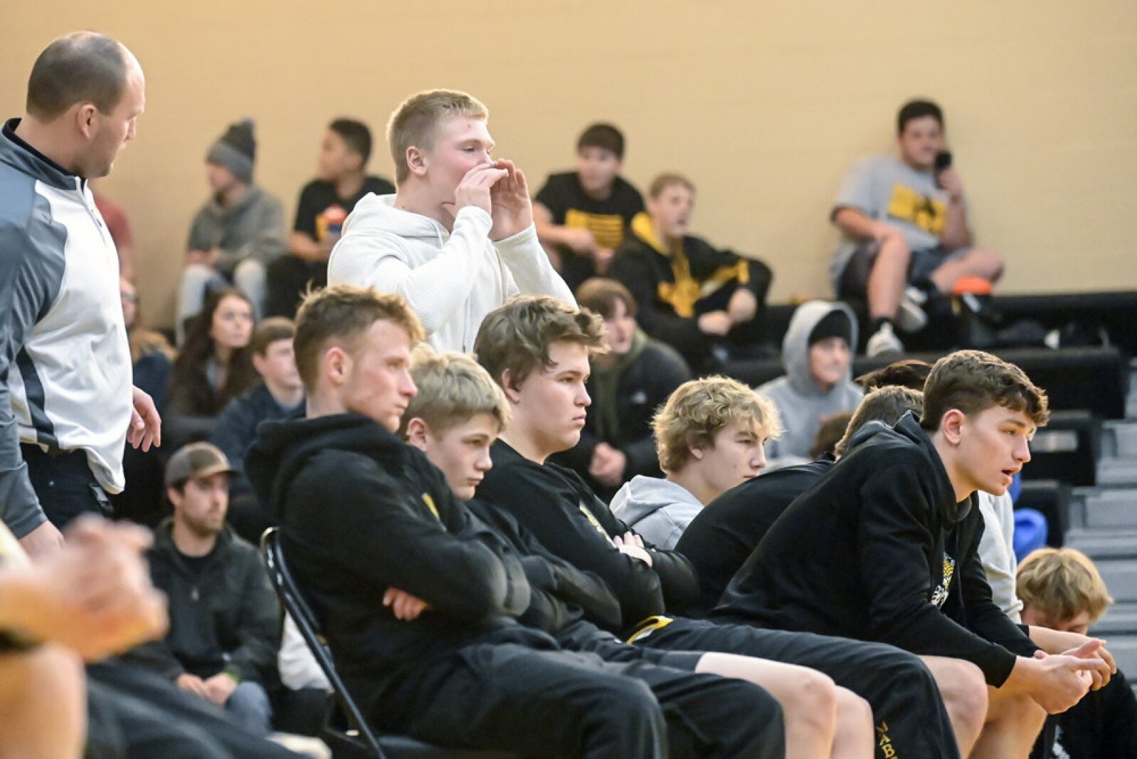 010122.KernelWrestling50.jpg