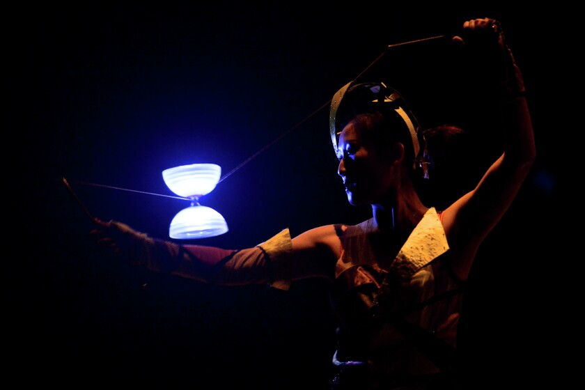 1234315+101914.n.gfh_.circus_1.jpg