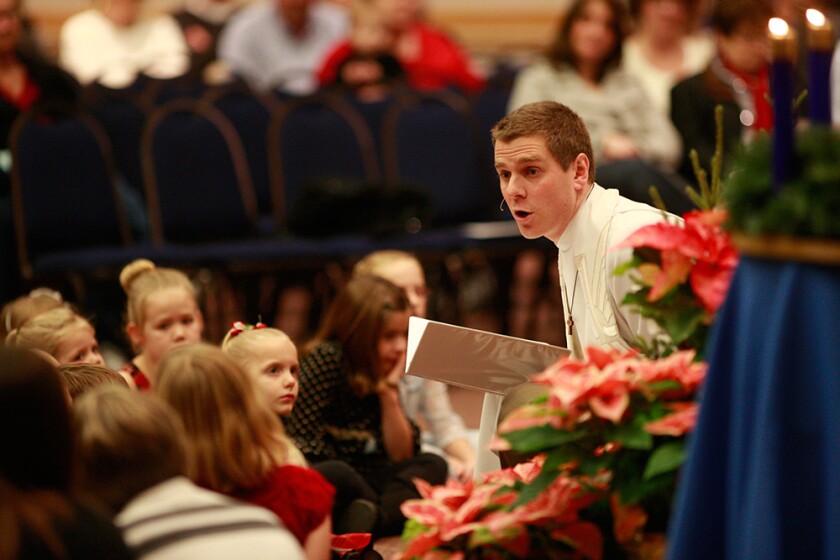 1401606+preach.jpg