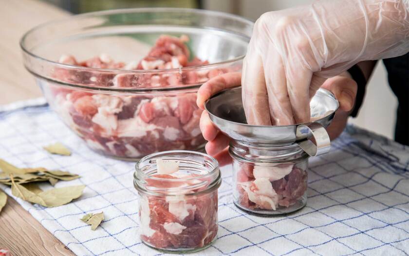 092221-gimes-canning-meat-shutterstock.jpg