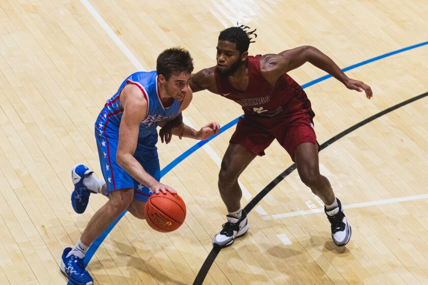 12-3-22DWUBasketball-32.jpg