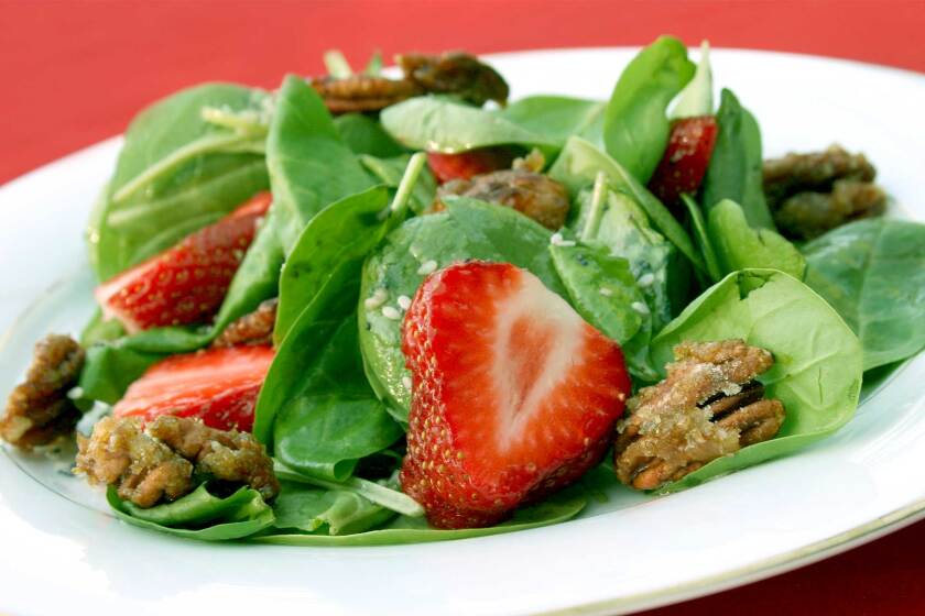 060322-Strawberry-Spinach-Salad-Pecans-shutterstock.jpg