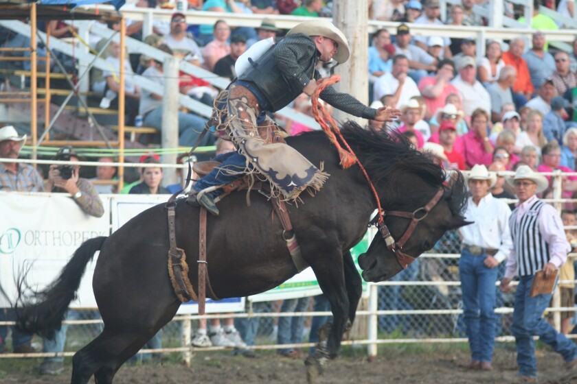 2009 Rodeo wraps up - Mitchell Republic | News, weather, sports from ...
