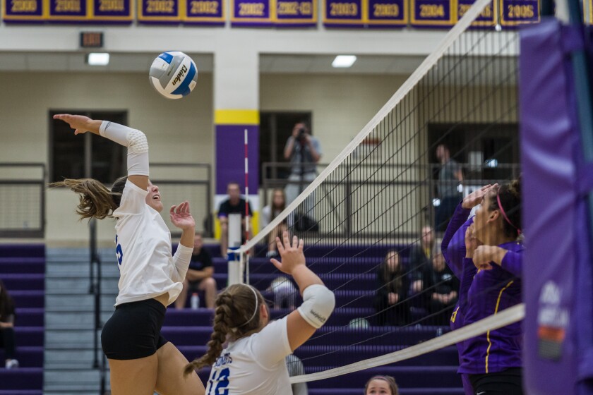 Kasson-Mantorville, Lourdes girls volleyball