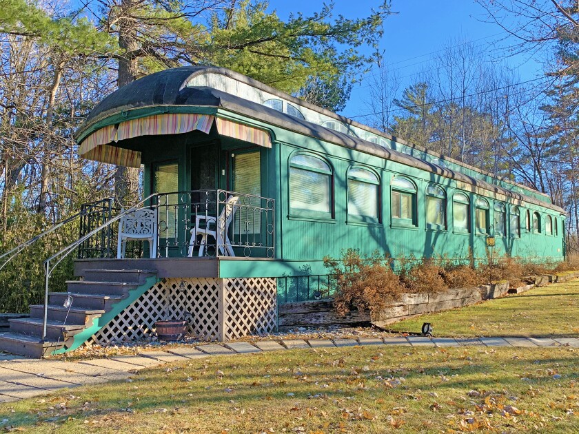112719.N.BP.WHISTLESTOP--SECONDARY.jpg