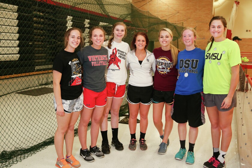 1617450+Softballpractice003_RGB.jpg
