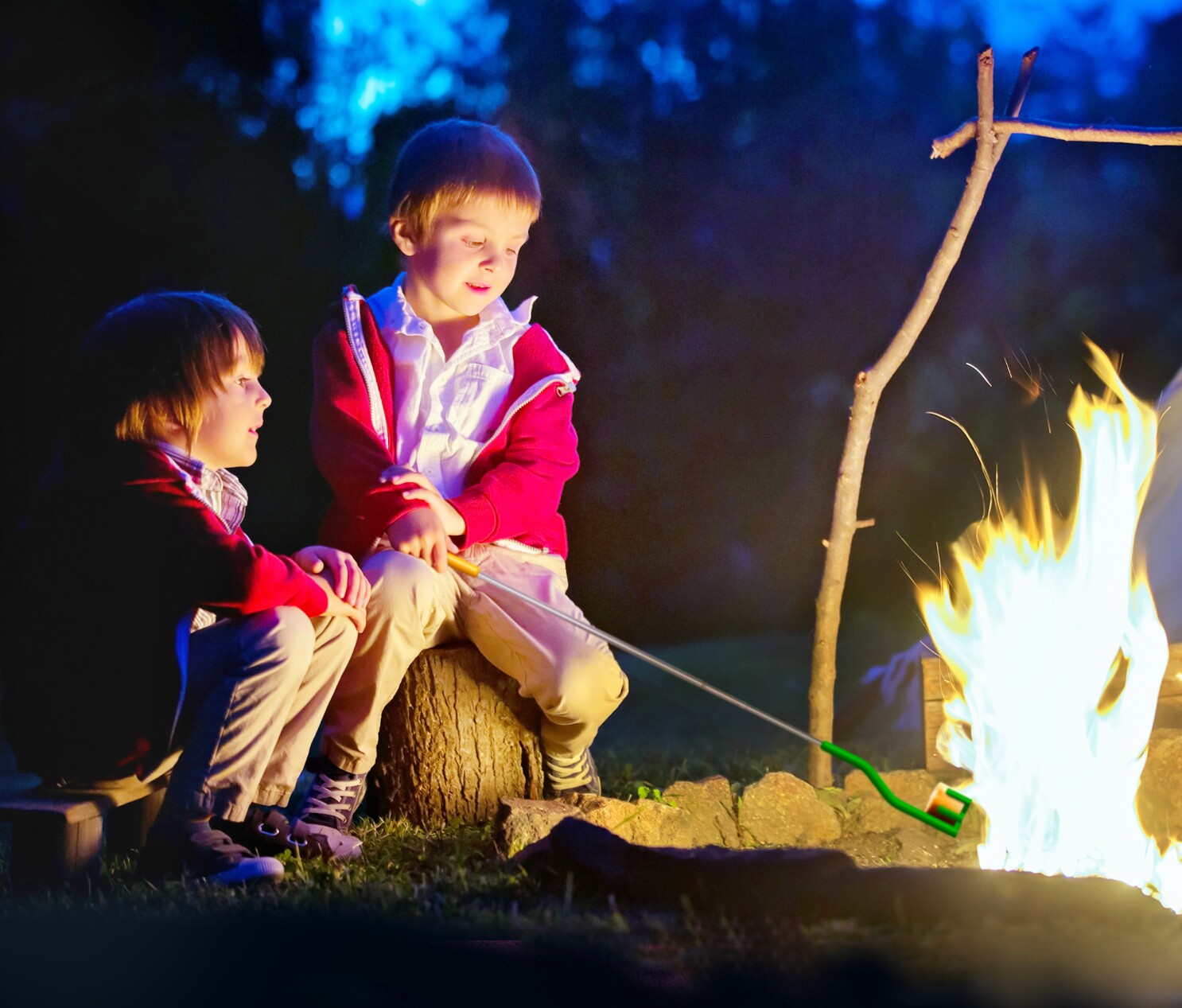 Camping With Kids: How to Keep It Safe, Fun, and Stress-Free https://cdn.forumcomm.com/dims4/default/89aadbd/2147483647/strip/false/crop/1958x1670%2B0%2B0/resize/1486x1267%21/quality/90/?url=https%3A%2F%2Fforum-communications-production-web.s3.us-west-2.amazonaws.com%2Fbrightspot%2F6e%2F81%2Fe223ac6d42e7846829f4f35f133d%2Fmarshmallow.jpg