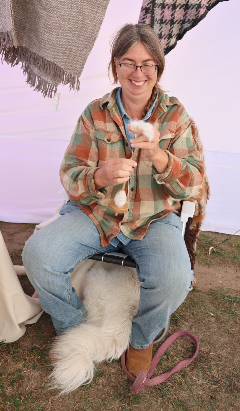 KenneyDropSpindle091626.E.PRE.jpg