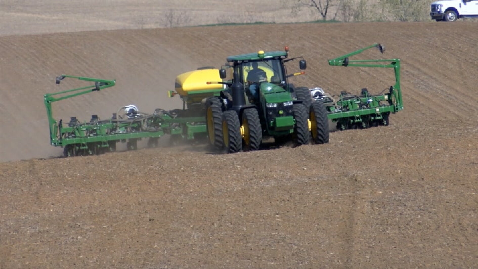 Western Corn Belt planting moves ahead, but drought fears linger