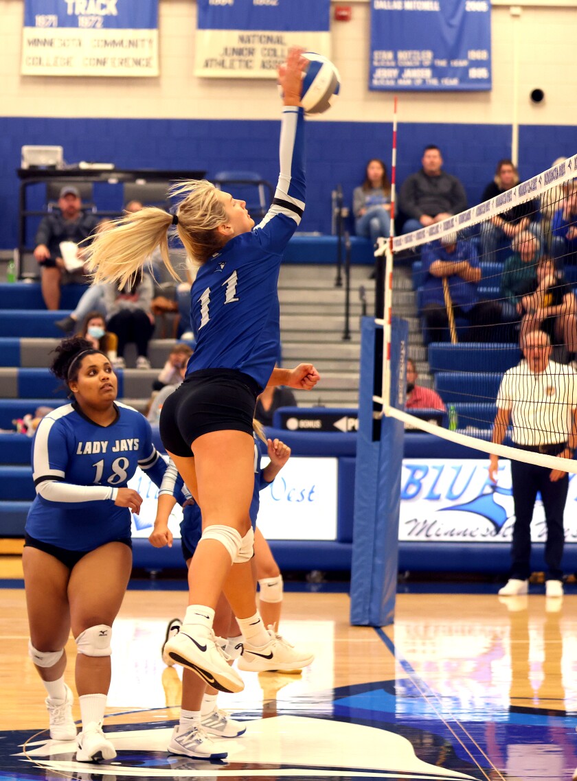 101321 N DG Minnesota West Volleyball vs Briar Cliff JV S1.jpg