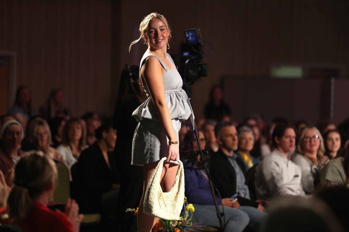 043026.N.FF.NDSUfashion7.jpg