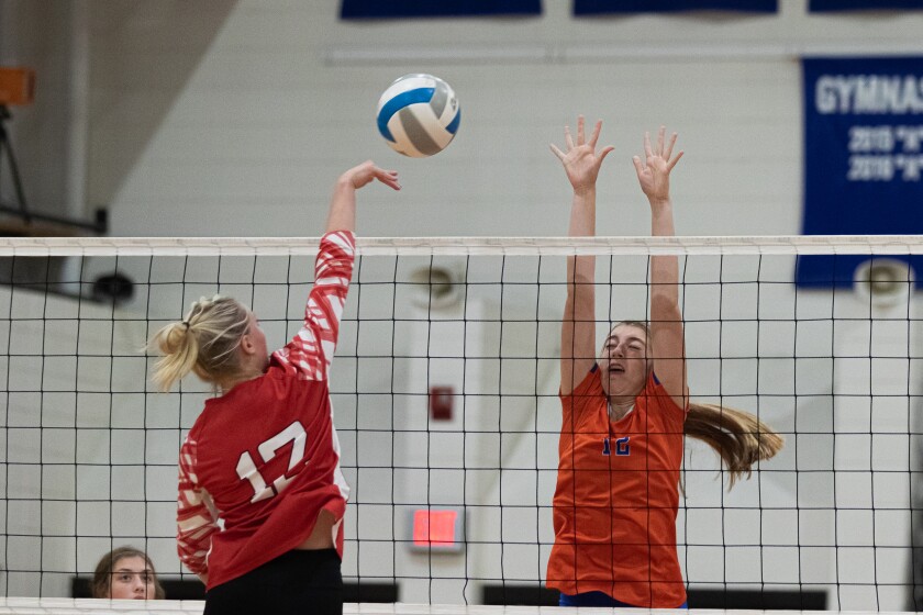 8-25-22VolleyballChamberlainvsParkston-17.jpg