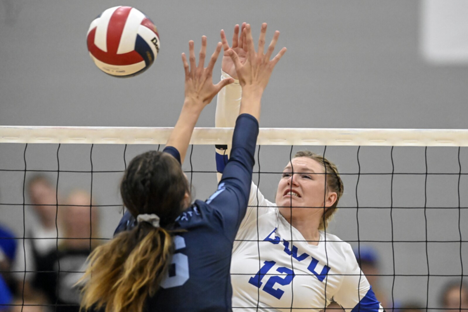 100521.DWU-DSUVball1.jpg
