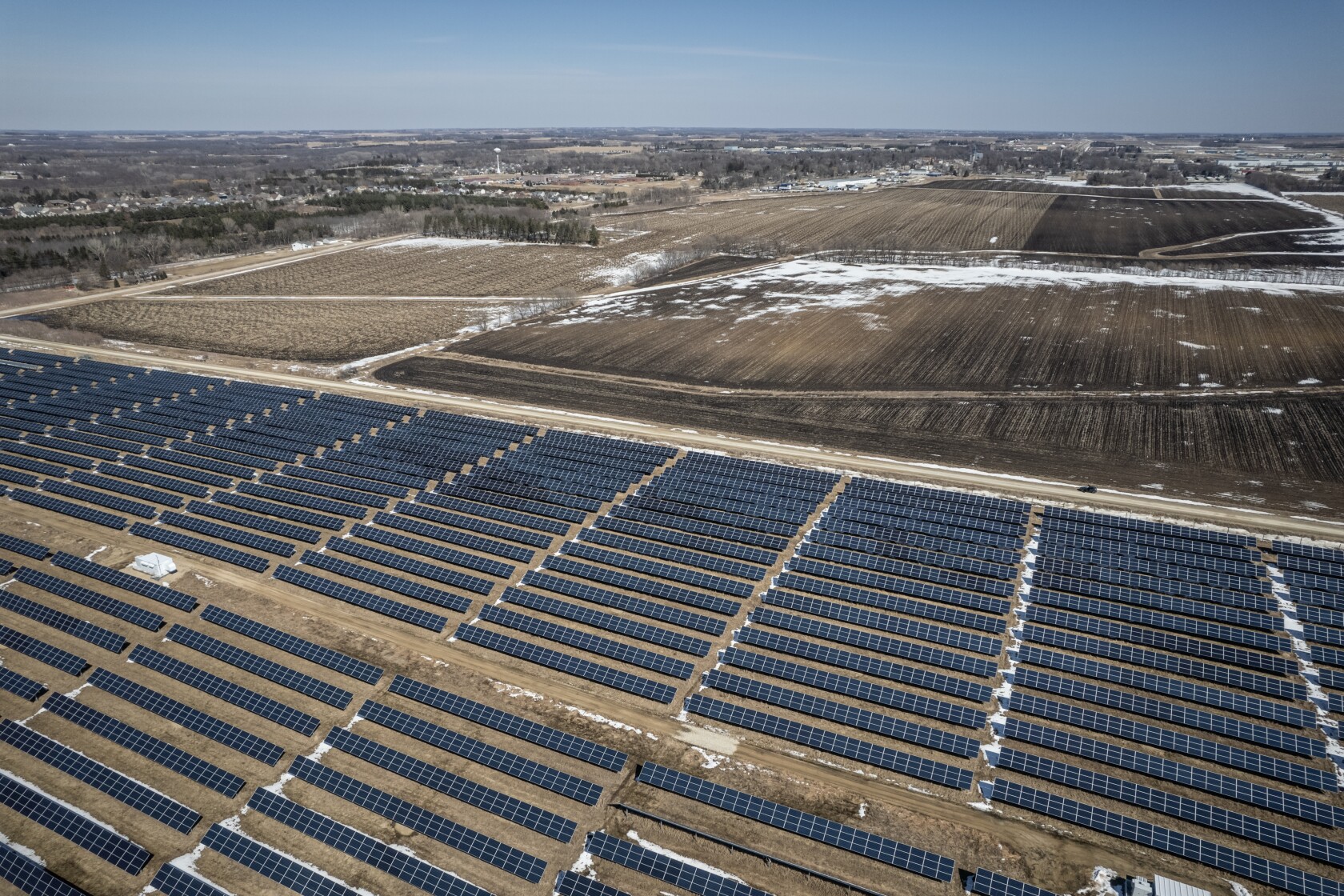 Here comes the sun: Solar project near Byron to bring 200 MW starting ...