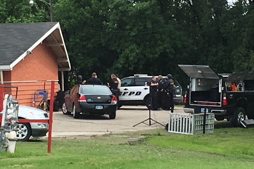 2606433+police.jpg