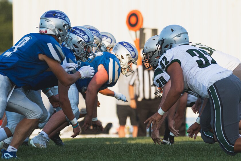 9-2-22PrepFootballClark-Willow LakevsBridgewater-Emery-Ethan-10.jpg