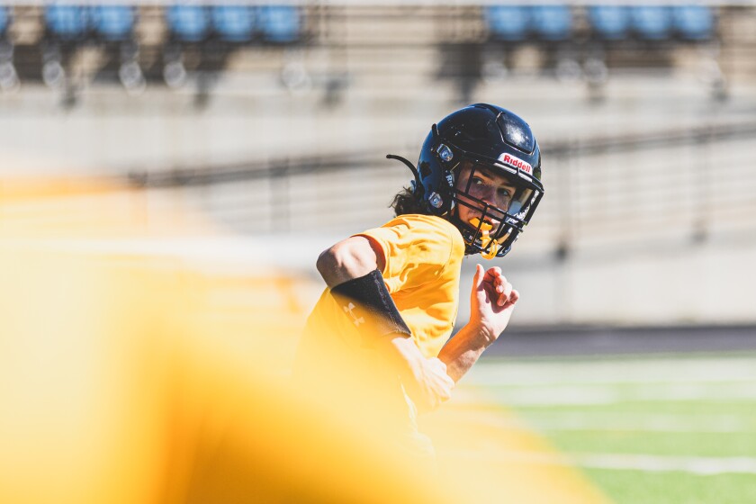 8-8-22HighSchoolFootballPracticeMitchell-21.jpg