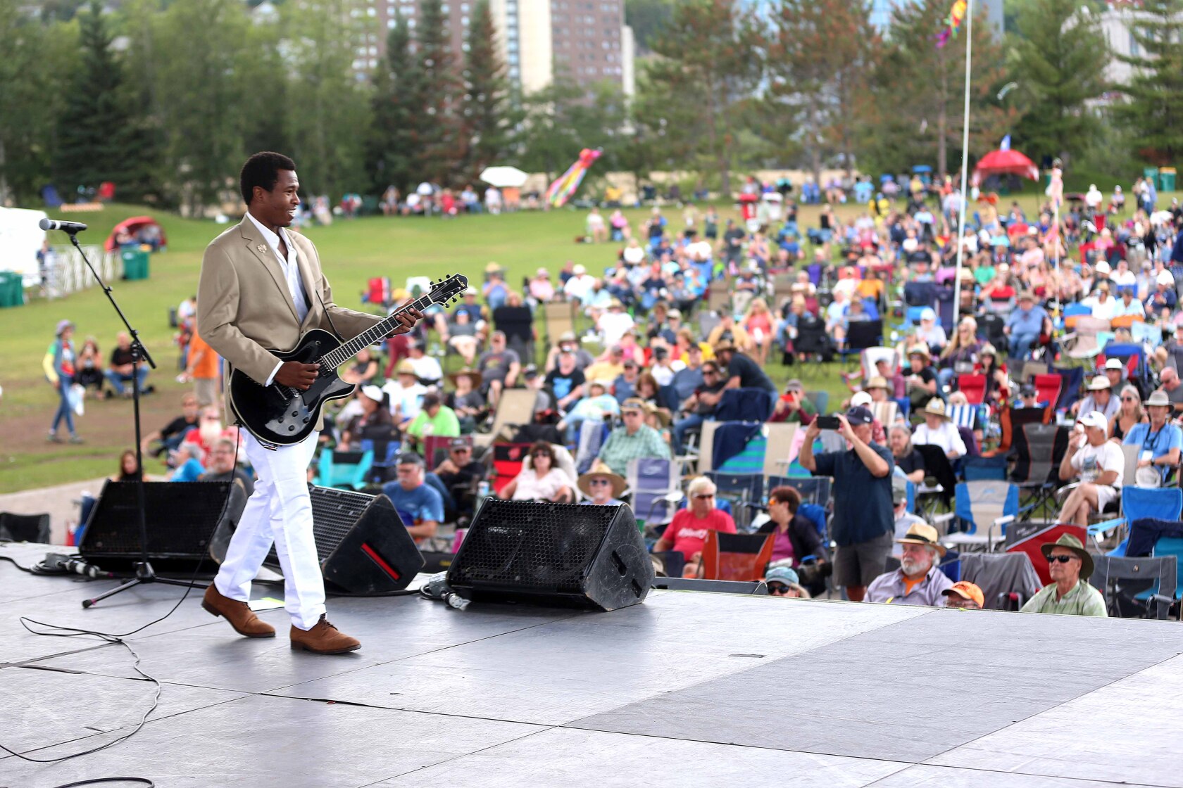 Photos and video 34th annual Bayfront Blues Festival Duluth News