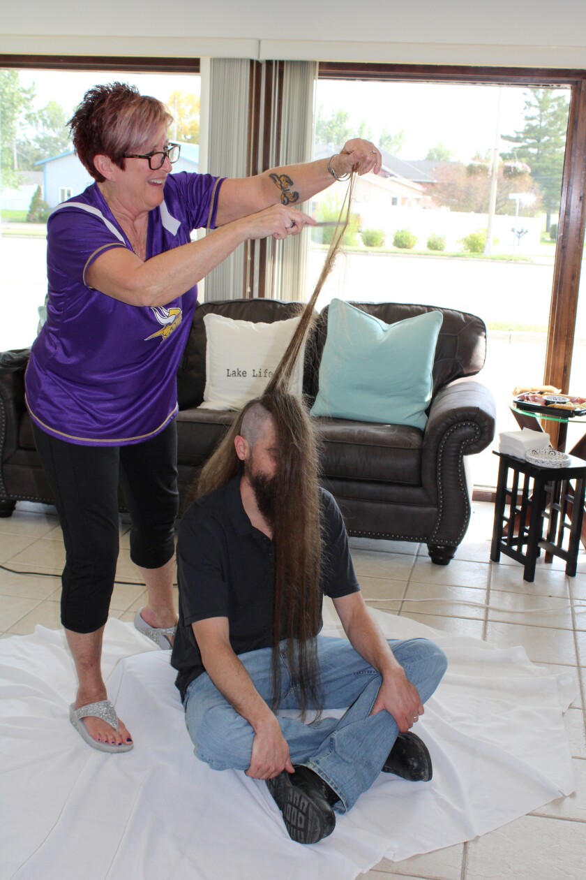 092519.N.PRE.BackcombingHair.jpg