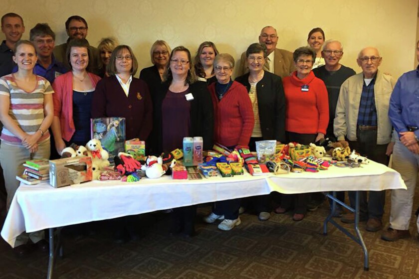 2188933+A7kiwanisbw.jpg