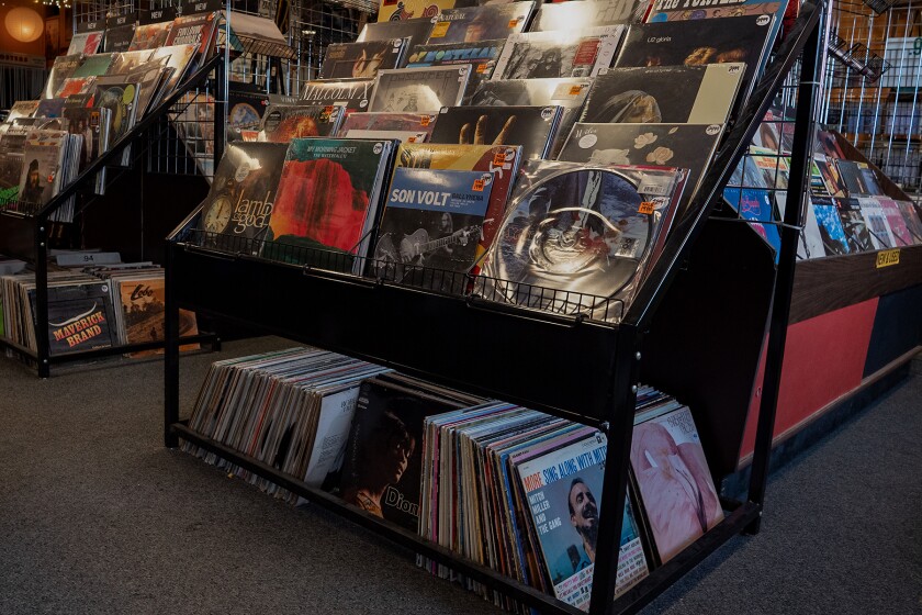 011522.B.FF.VINYL.MOTHERS.jpg