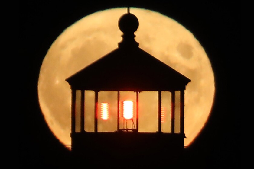 Astro Bob Here Comes The Harvest Moon Duluth News Tribune News astro-bob-here-comes-the-harvest-moon-duluth-news-tribune-news
