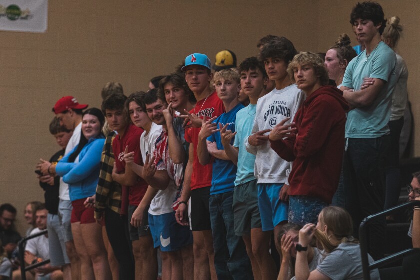 9-29-22VolleyballMitchellvsRoosevelt-63.jpg