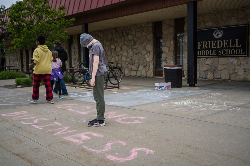 Friedell Middle School says Farewell
